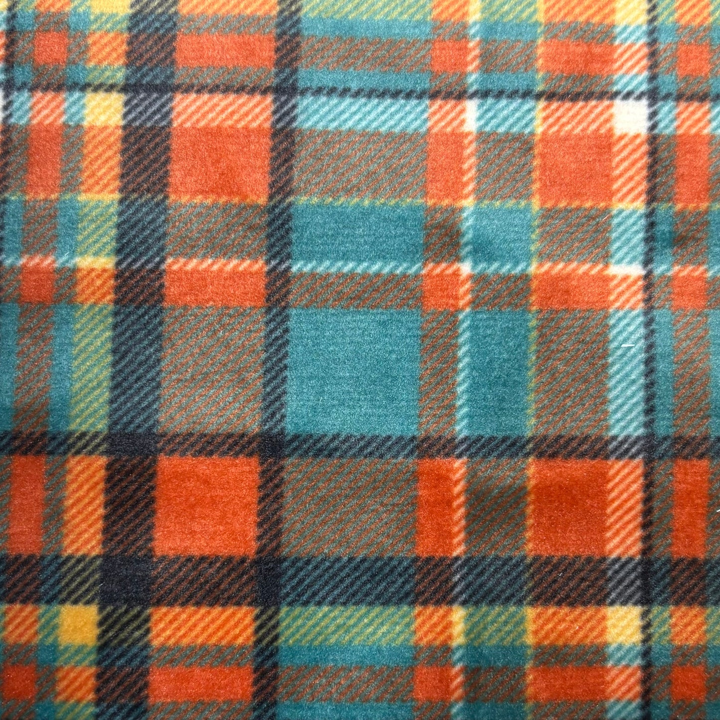 AUGUST (plaid)