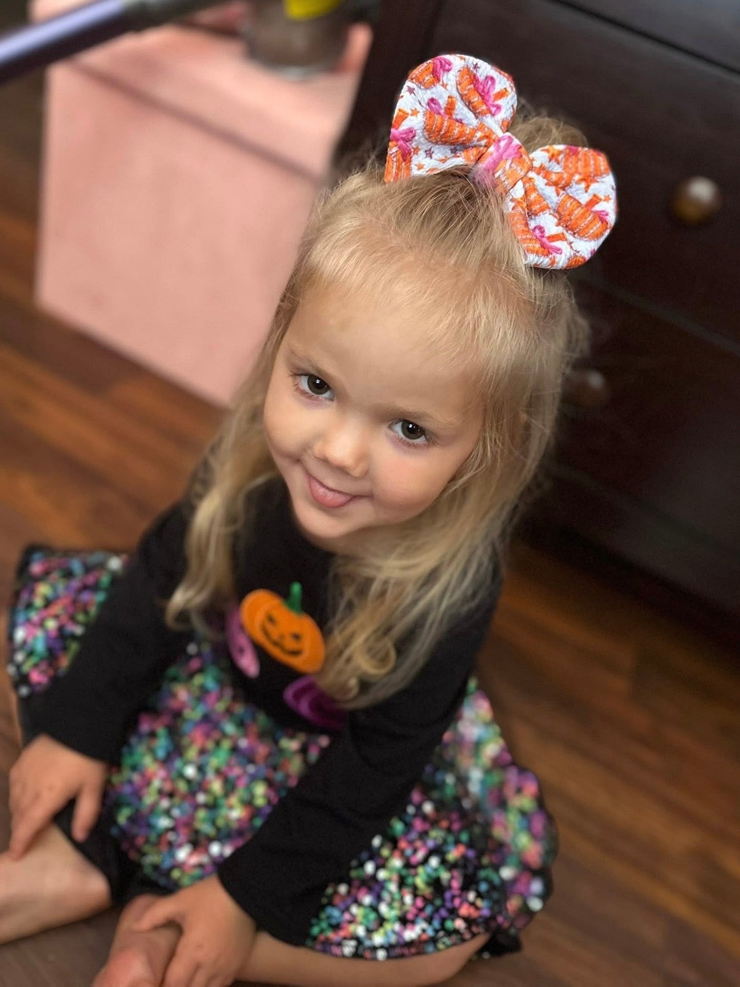Bowtiful, Pumpkin